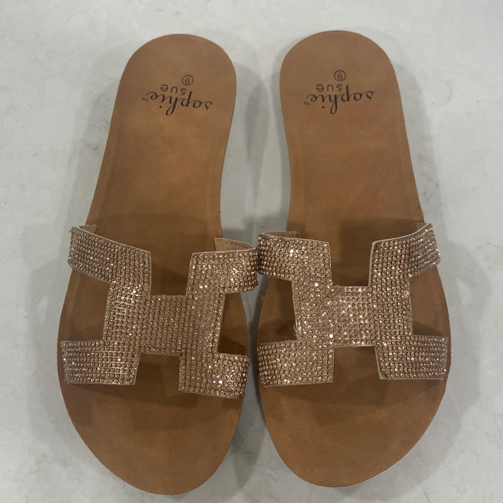 Sophie Sue sandals Size 9